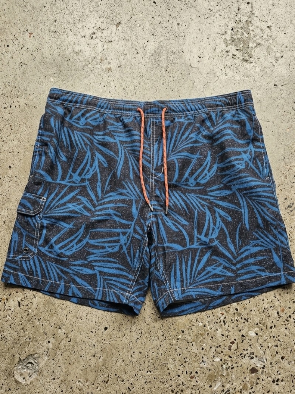 2Boston Traders Blue Palm-Print Swim Board Shorts with Orange Drawcord Size M